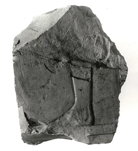 Raised relief fragment