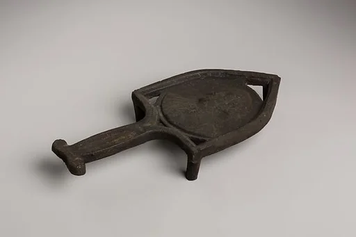 Trivet