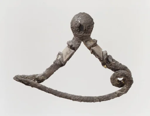 Silver-gilt fibula (safety pin)