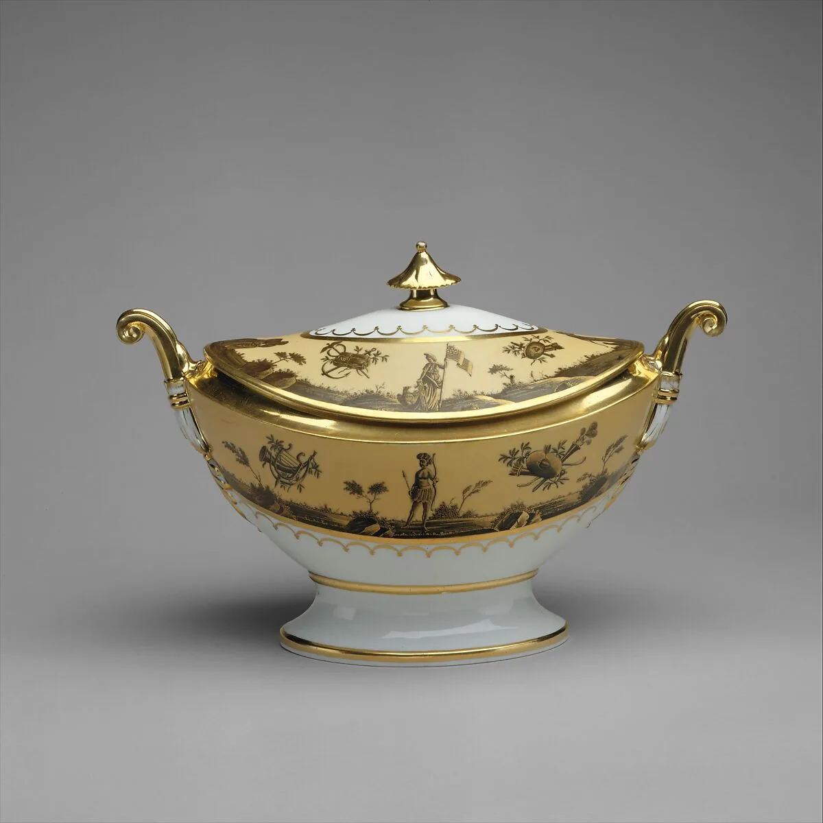 Covered tureen — Dihl et Guérhard