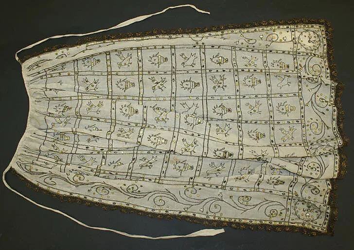 Apron — Unknown