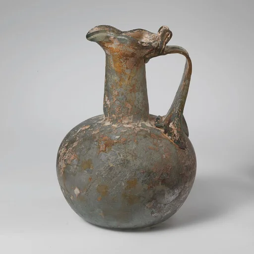 Glass jug with trefoil rim