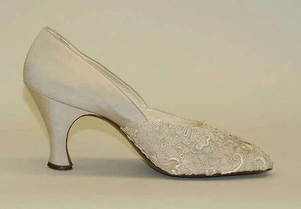 Slippers — A. Gillet