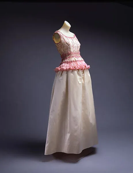 Evening dress — Hubert de Givenchy|House of Givenchy