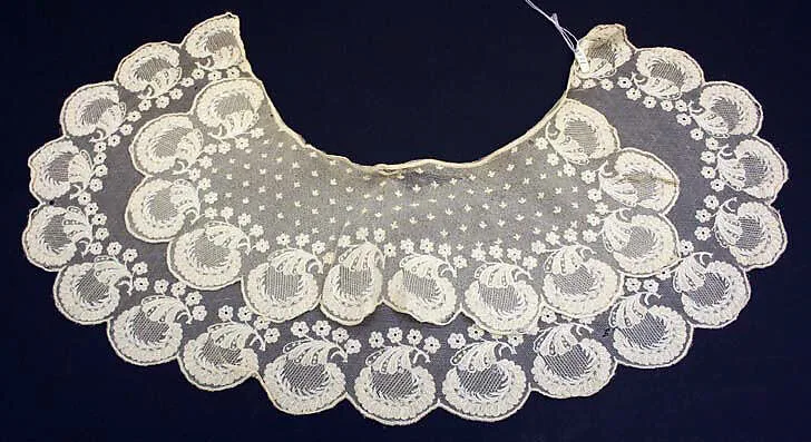 Collar — Unknown