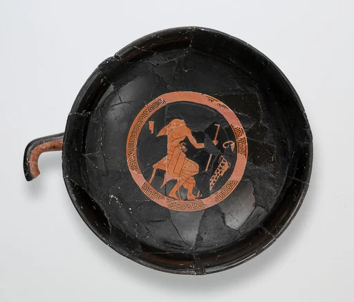 Kylix fragment