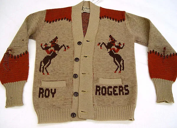 Sweater — Unknown