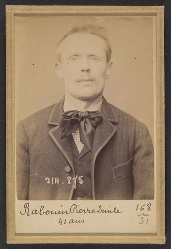 Raboin. Émile, Pierre. 41 ans, né à Ouzoir-sur-Loire (Loiret). Distillateur. Assoc. de malfaiteurs. 28/2/94