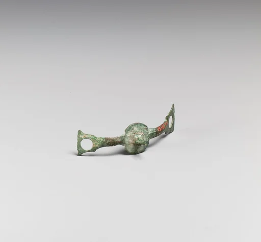 Bronze spur