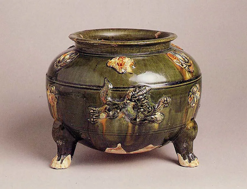 唐 三彩陶香爐|Tripod incense burner — Unknown