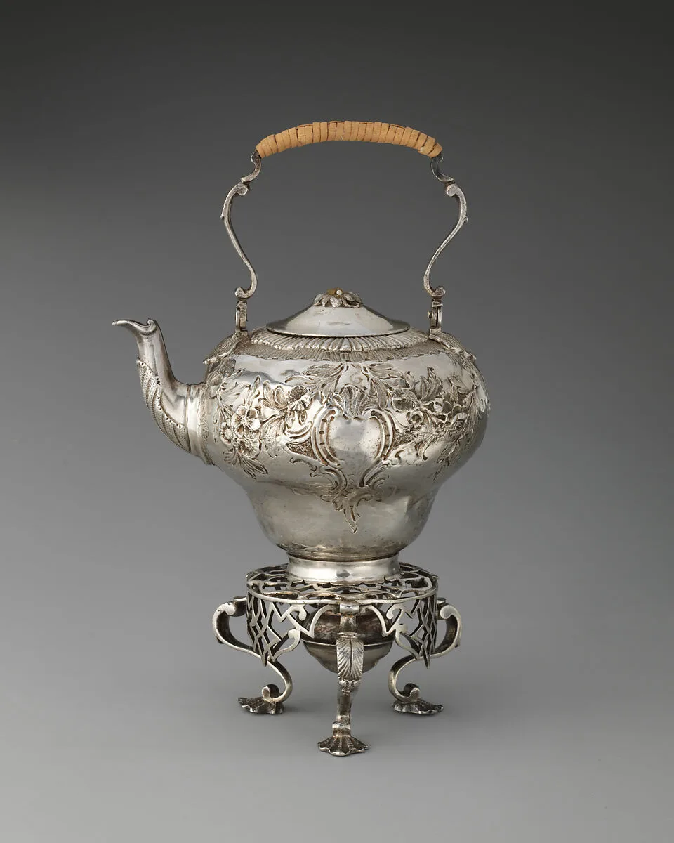 Miniature kettle with stand — Unknown