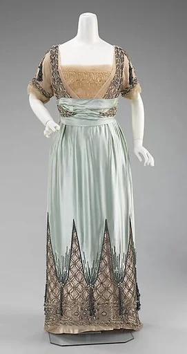 Evening dress