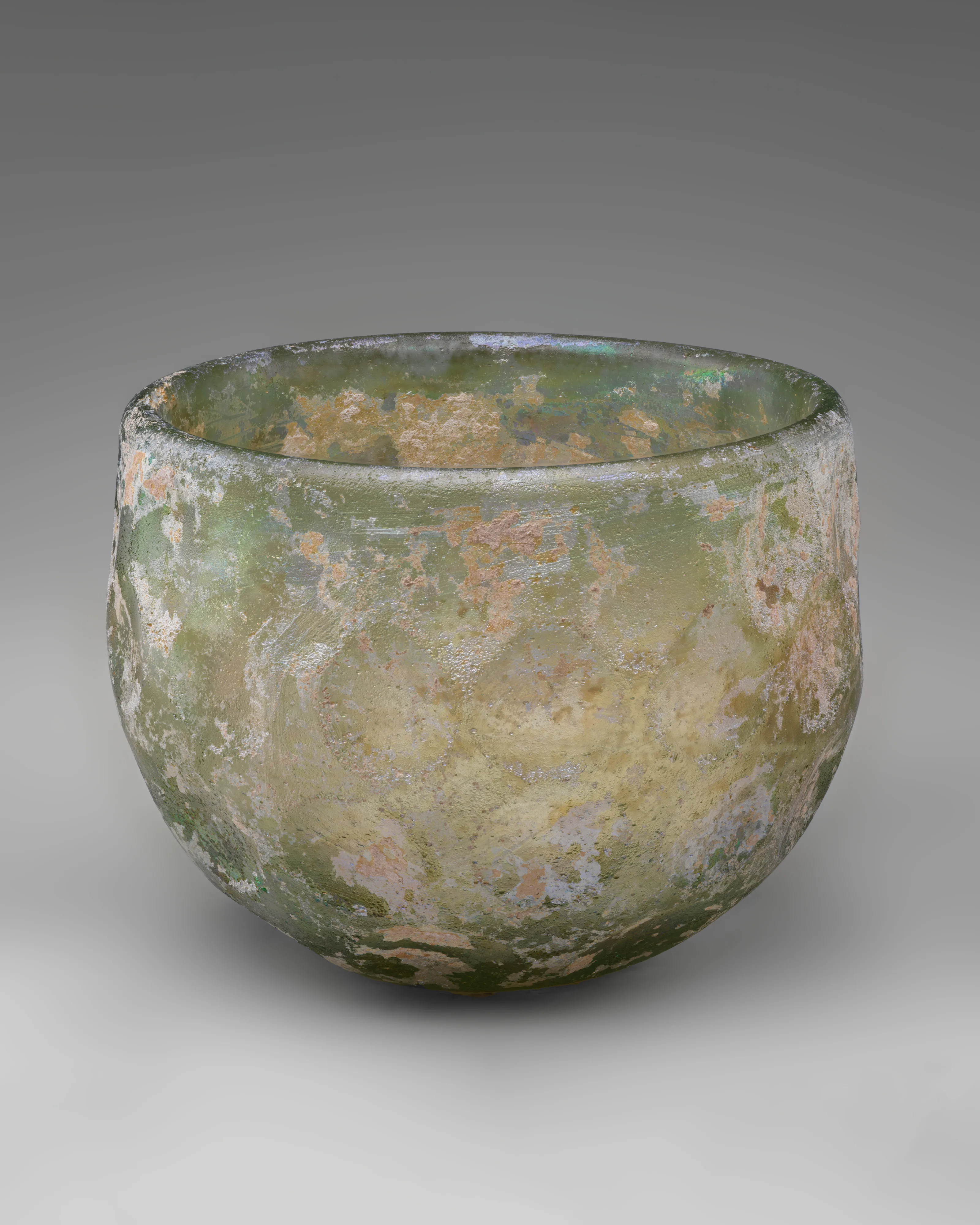Bowl with wheel-cut facets — Unknown
