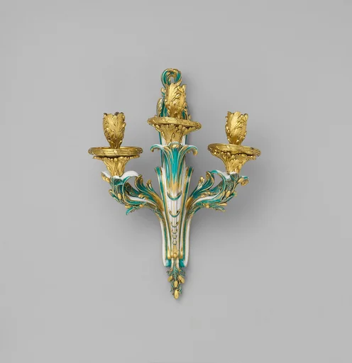 Wall sconce (bras de cheminée) (one of a pair)