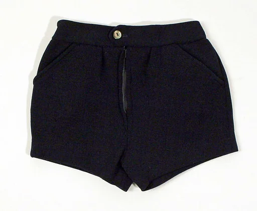 Short pants