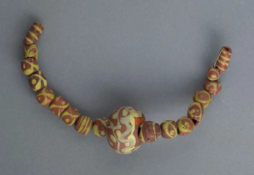 Beads, 18