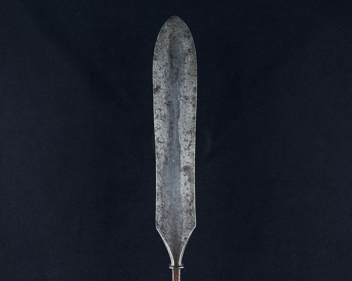 Arrowhead (<i>Yanone</i>) — Unknown