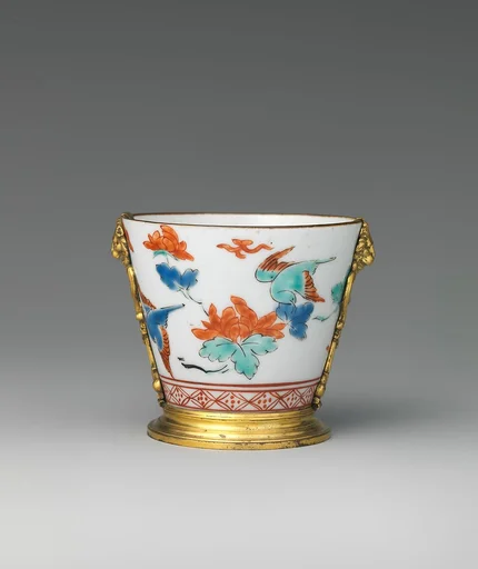 Cup