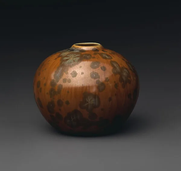 Vase — Adelaide Alsop Robineau