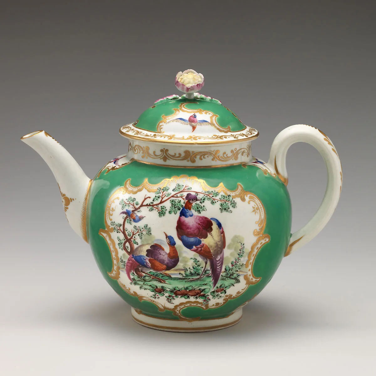 Teapot — Worcester factory