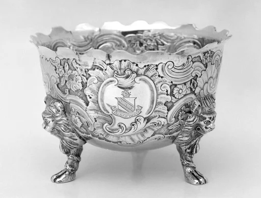 Sugar bowl
