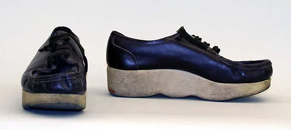 Shoes — Unknown