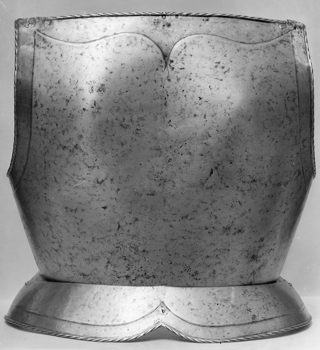 Backplate — Unknown