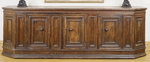 Cupboard (credenza)