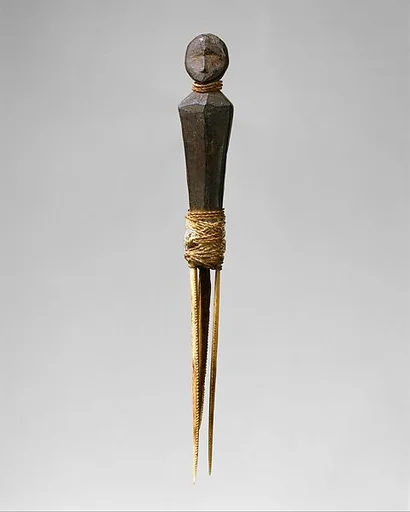 Weather Charm (Hos)