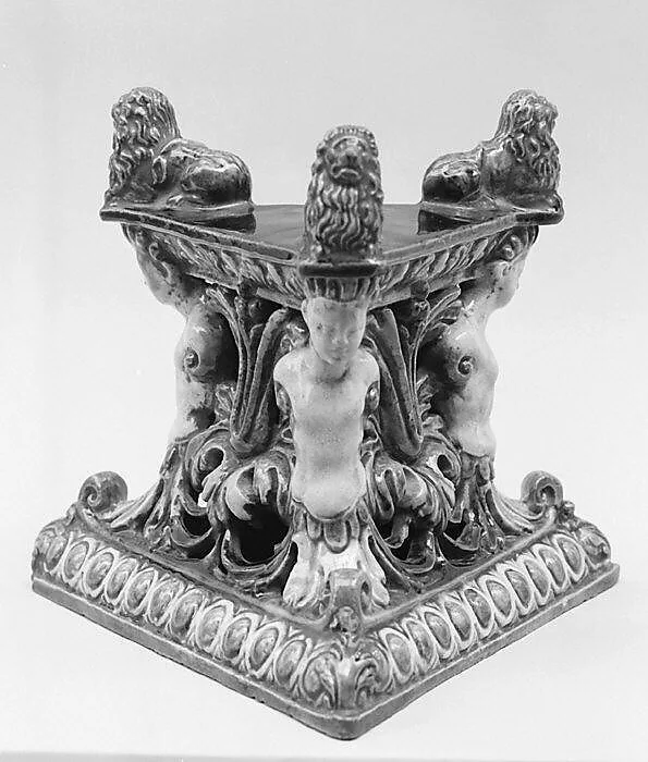 Pedestal (socle) — Unknown