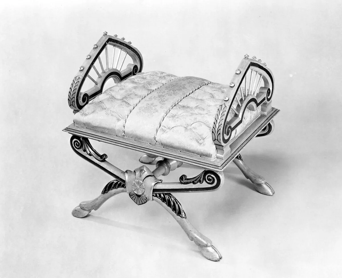 Bench — Alexander Roux