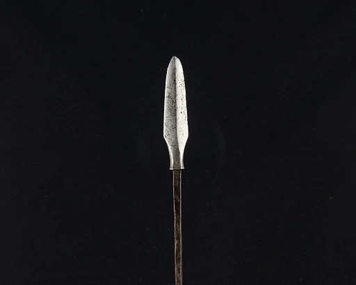 Arrowhead (<i>Yanone</i>)