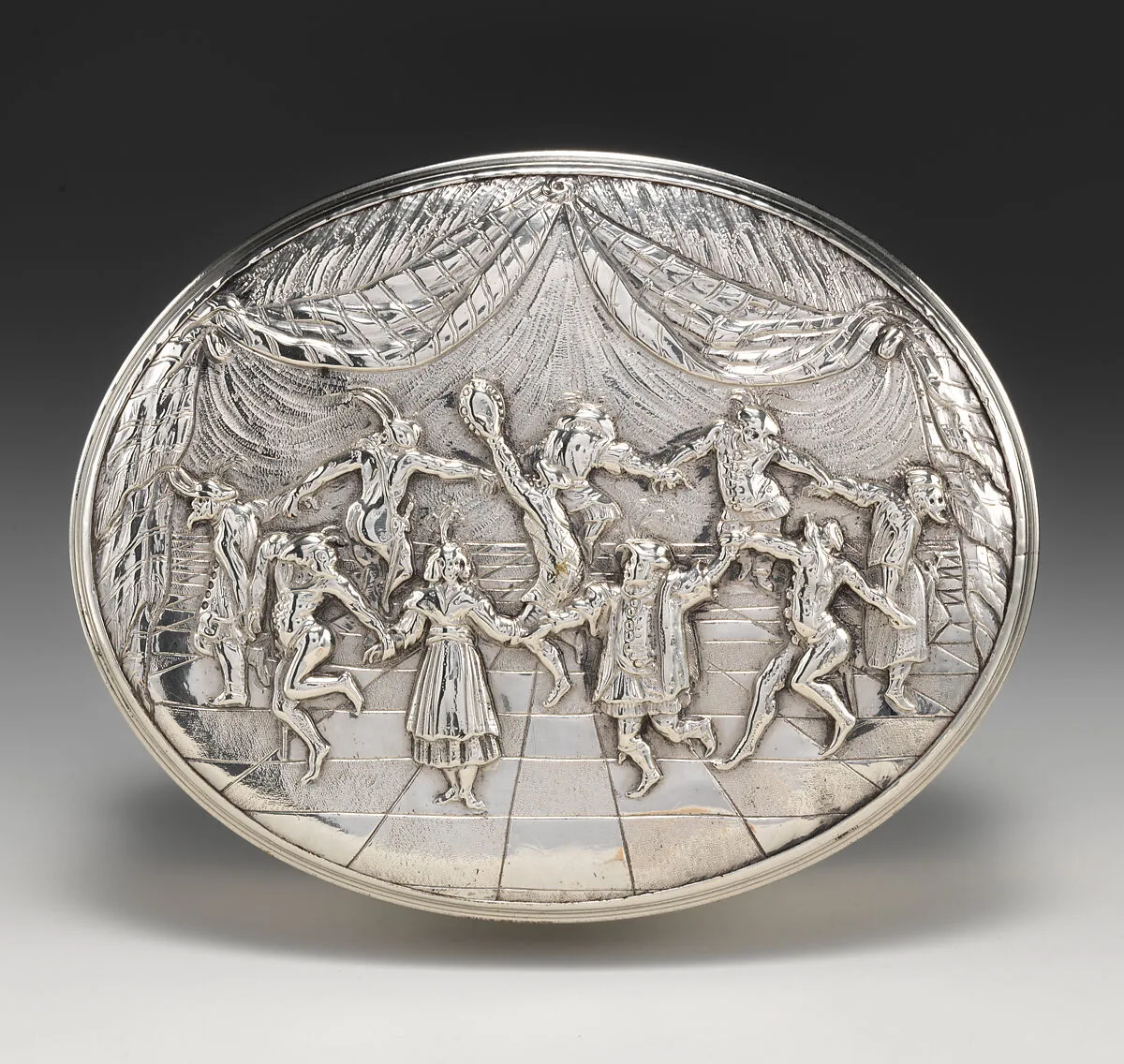Tobacco box — Unknown