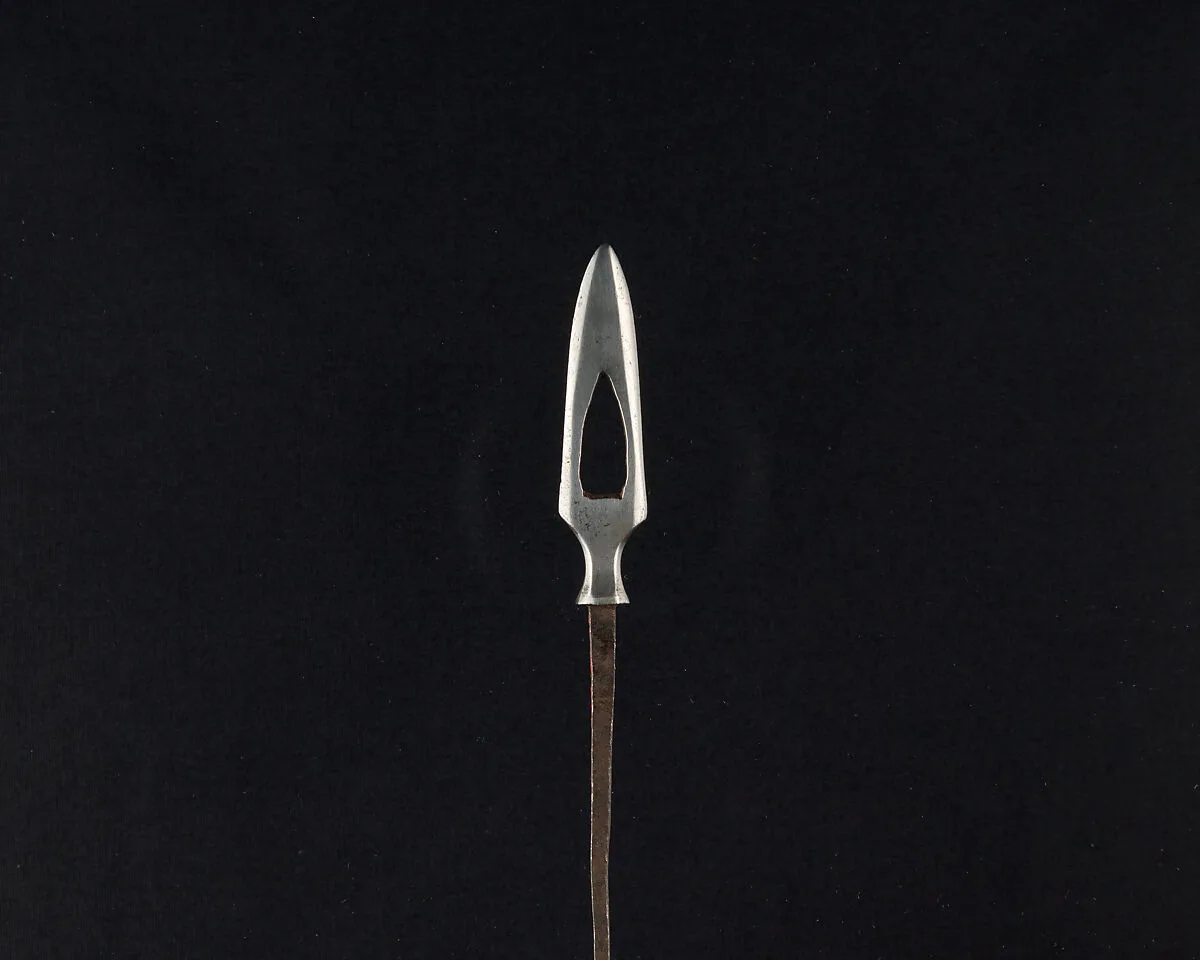 Arrowhead (<i>Yanone</i>) — Unknown