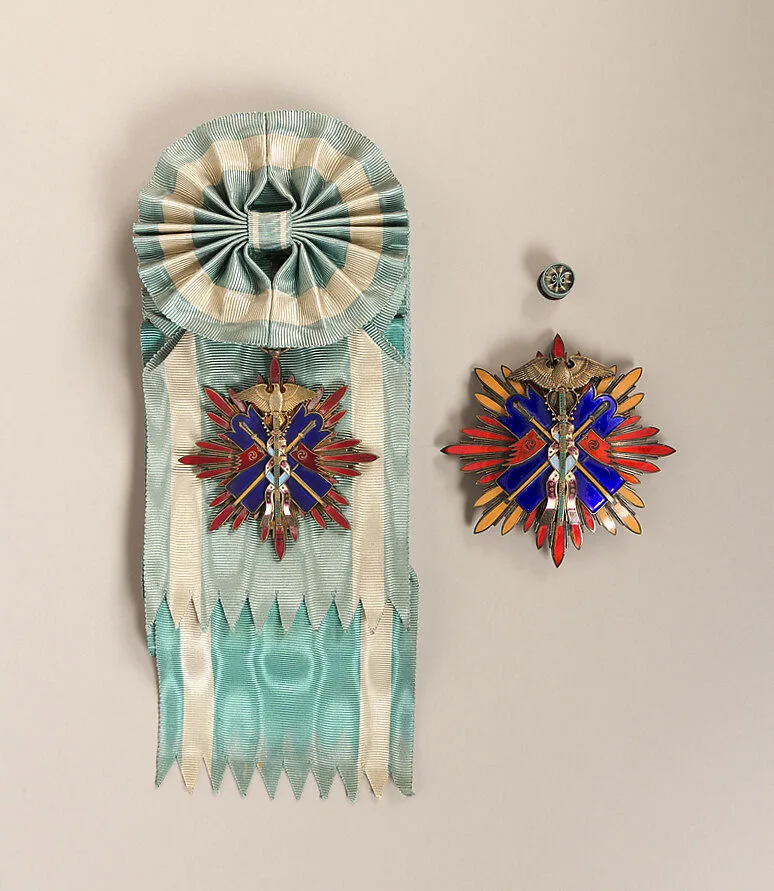 金鵄勲章|Insignia of the Order of the Golden Kite — Unknown