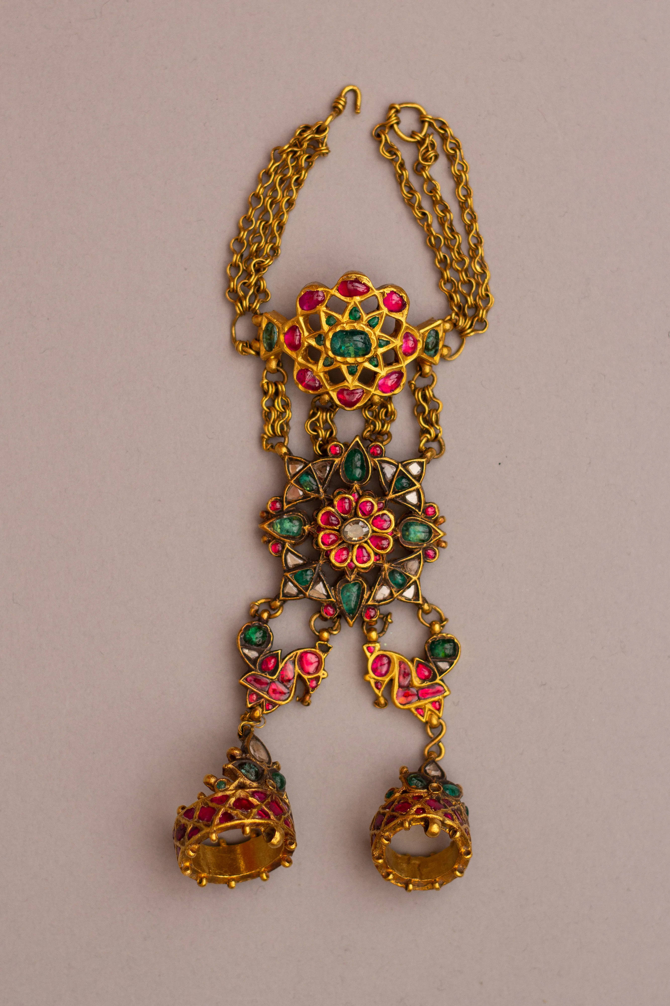 Hand Ornament with Finger Loops and Bracelet (Hathphul) — Unknown