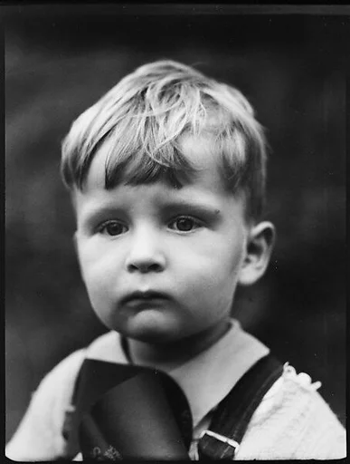[Unidentified Boy: Barr Child?]