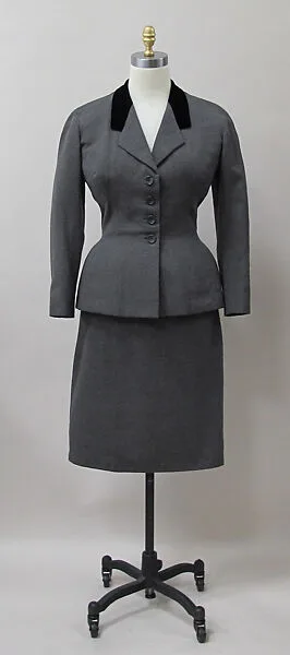 Suit — Charles James