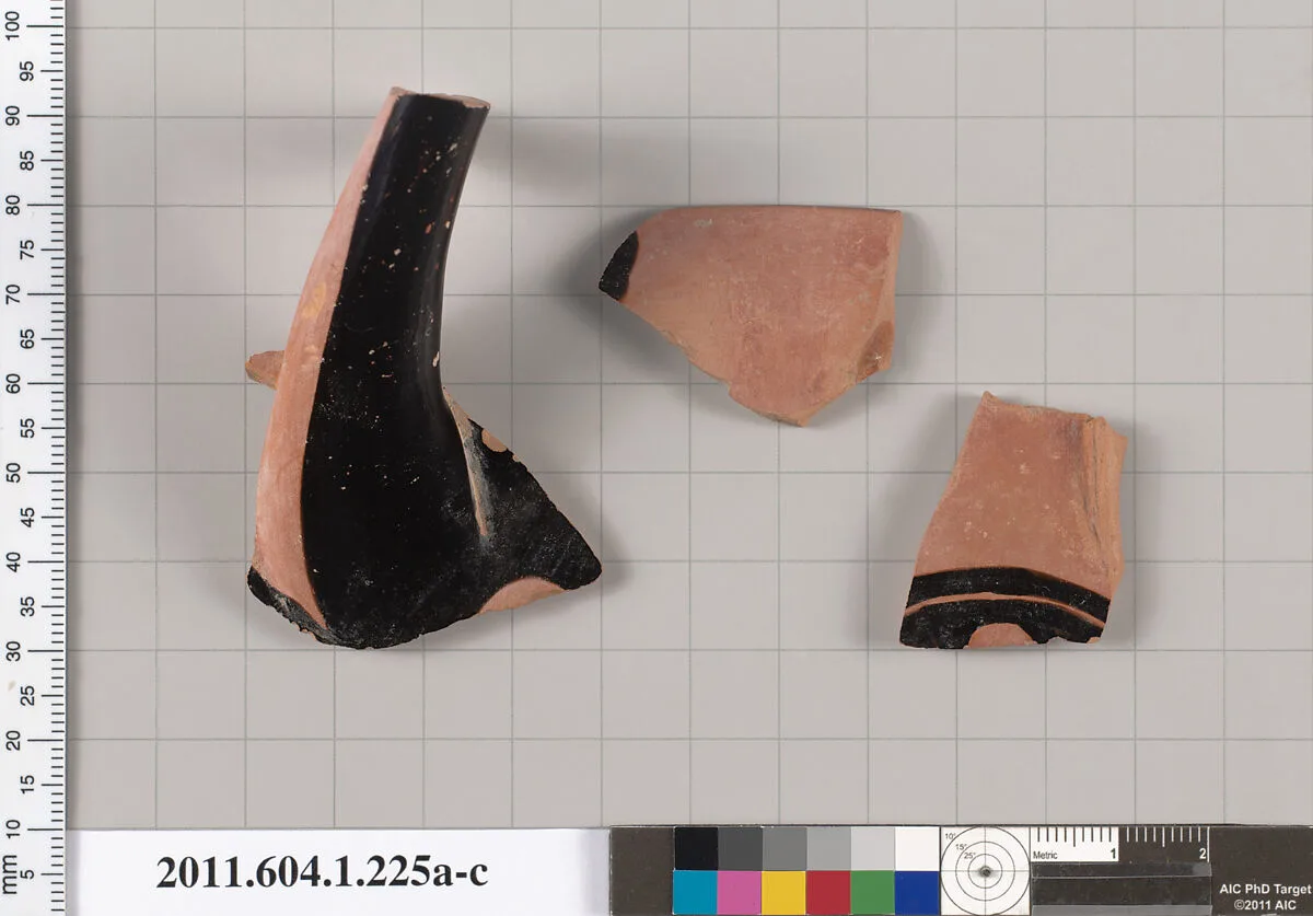 Terracotta fragments of a kylix (drinking cup) — Unknown