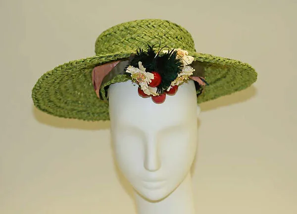 Hat — Suzanne Talbot