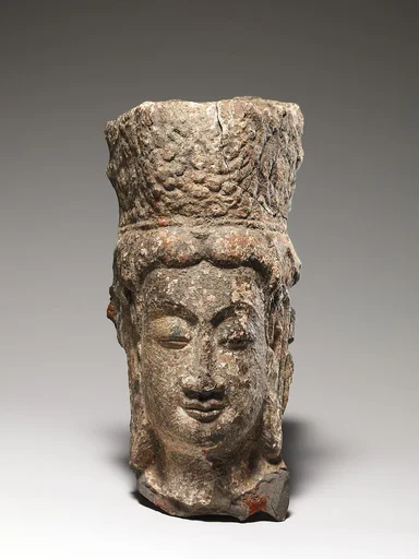 北魏　石雕菩薩頭像|Head of a bodhisattva