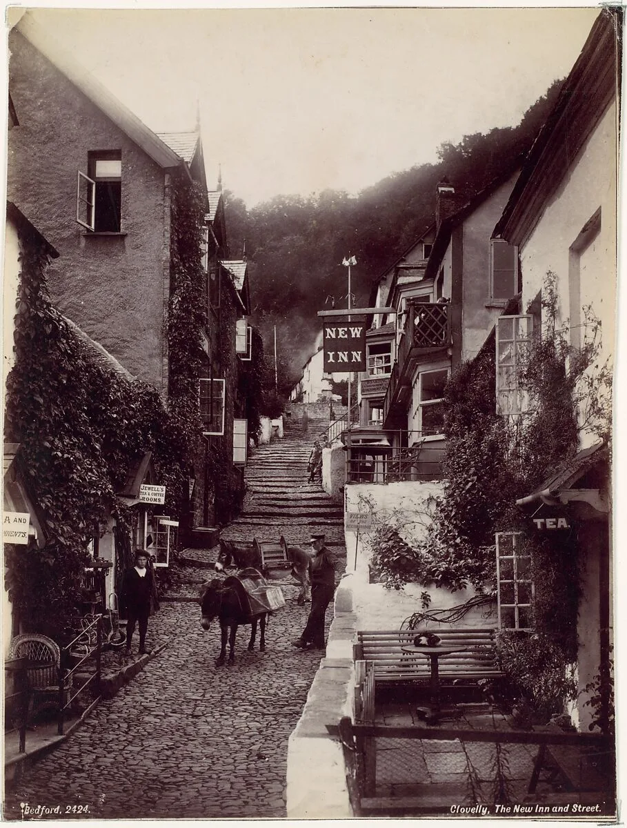 Clovelly, The New Inn and Street — Francis Bedford
