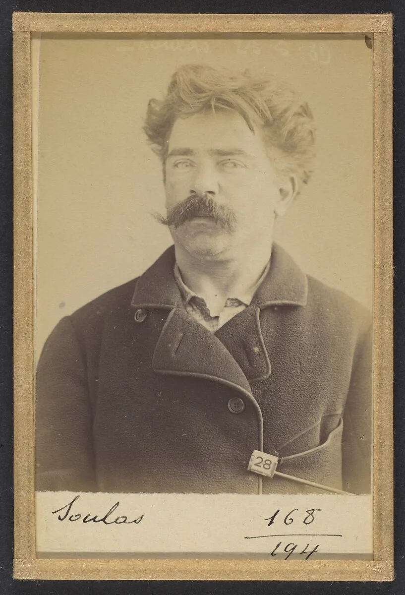 Soulas. Honoré, Jules. 33 ans, né à Chatillon le 10/12/55. Peintre en bâtiment. Anarchiste. 27/5/89. — Alphonse Bertillon