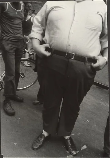 [Street Scene: Portly Man Holding Belt, New York City]