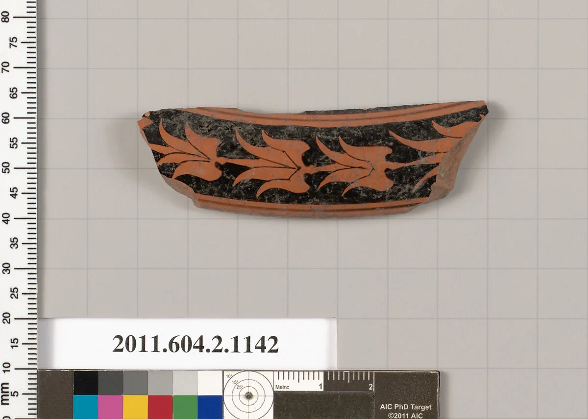 Terracotta fragment from a pyxis lid (box) — Unknown