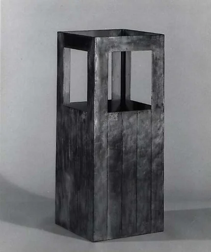 Wastebasket