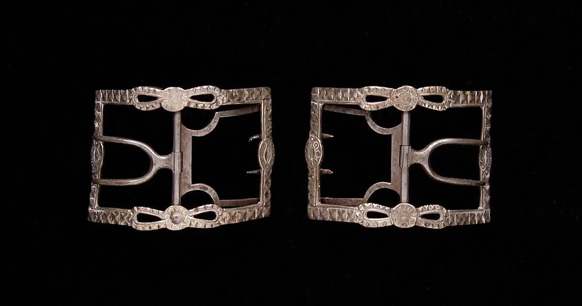 Shoe buckles — Unknown