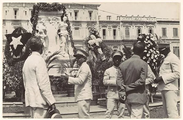 Wreathlaying, Havana — Walker Evans