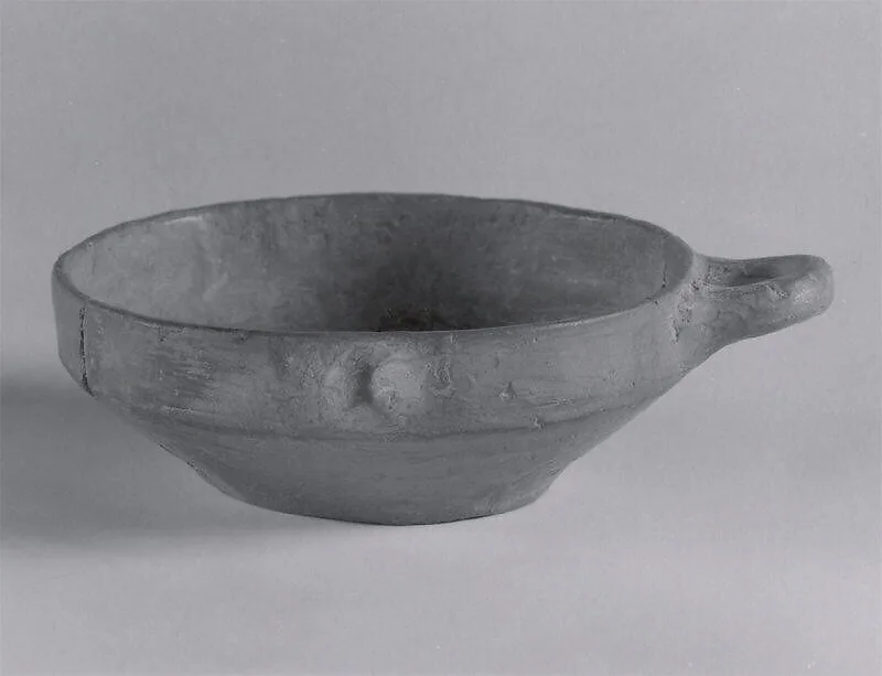 Shallow bowl — Unknown