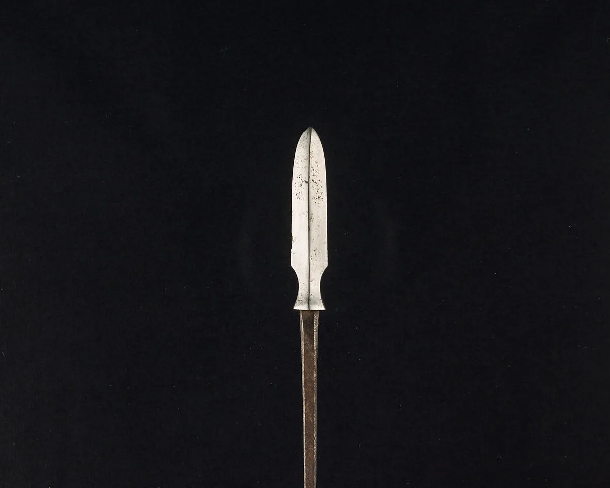 Arrowhead (<i>Yanone</i>) — Unknown